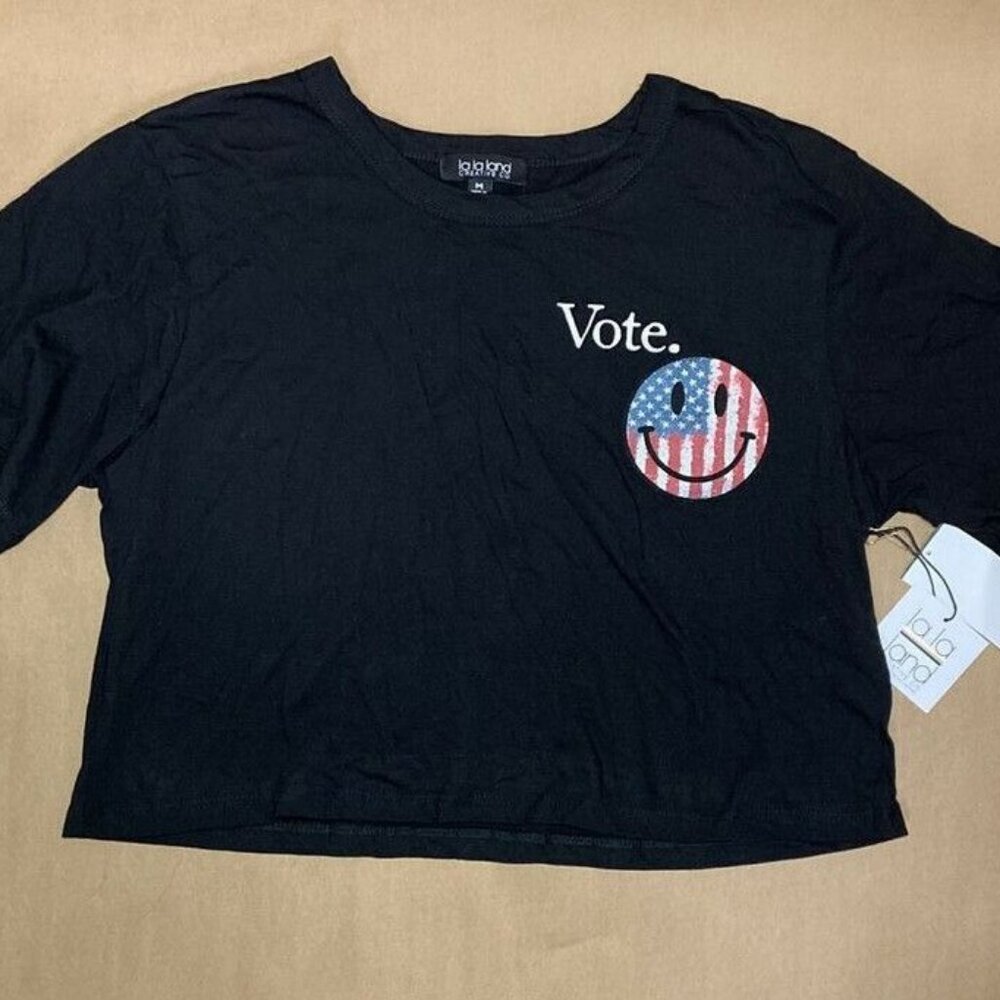 Vote Crop T-Shirt Black Short Sleeve La La Land Creative Co Womens Size Medium